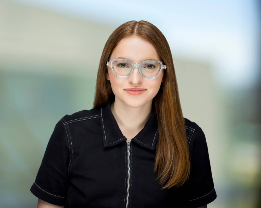 Jennie Maes headshot