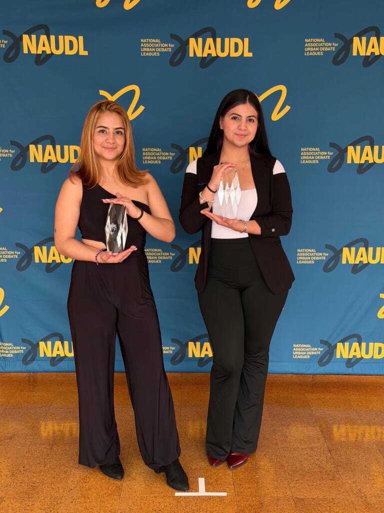 Como Park Spanish Debate League participants